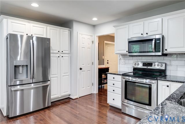 2844 Broadford Ln, Henrico, VA 23233