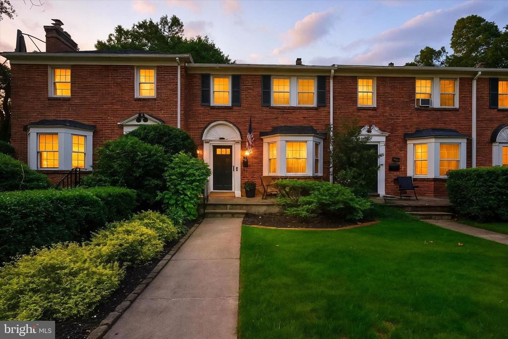 302 MURDOCK RD, Baltimore, MD 21212