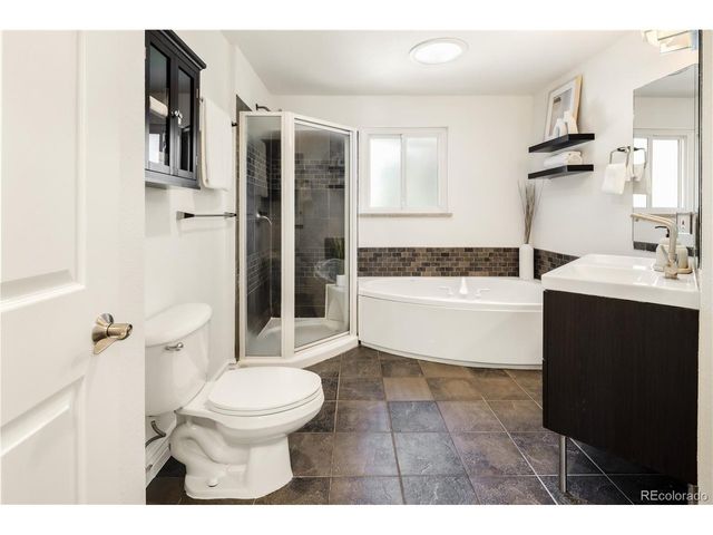 1960 Zang St, Golden, CO 80401