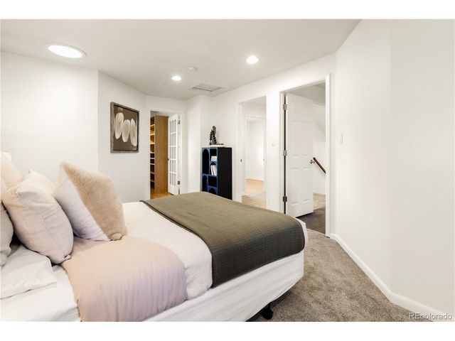 1960 Zang St, Golden, CO 80401