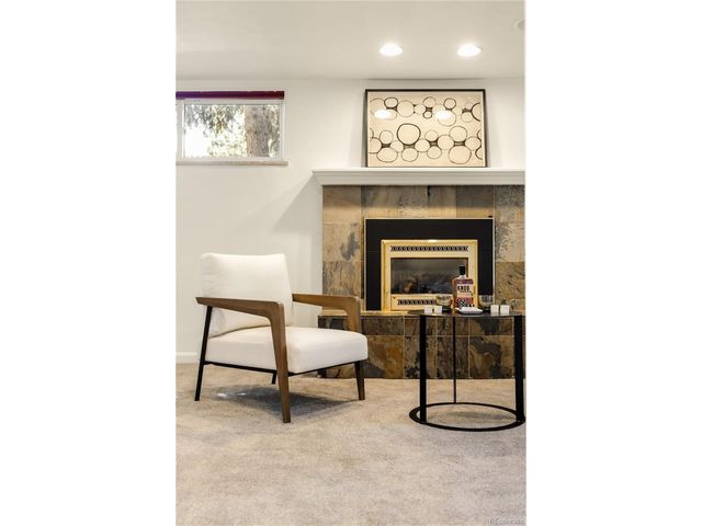 1960 Zang St, Golden, CO 80401