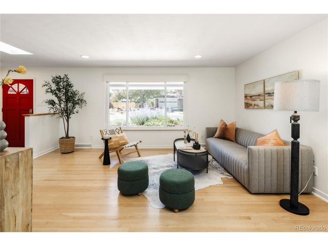 1960 Zang St, Golden, CO 80401