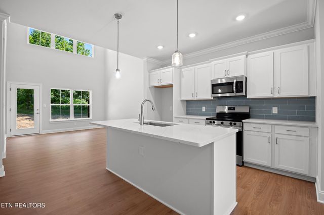 7368 Sun Blossom Lane, Knoxville, TN 37924