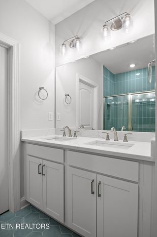 7368 Sun Blossom Lane, Knoxville, TN 37924