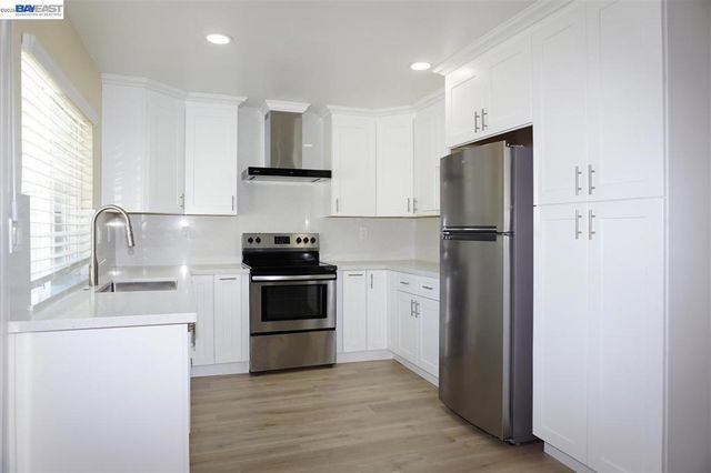 30888 TIDEWATER DR, Union City, CA 94587