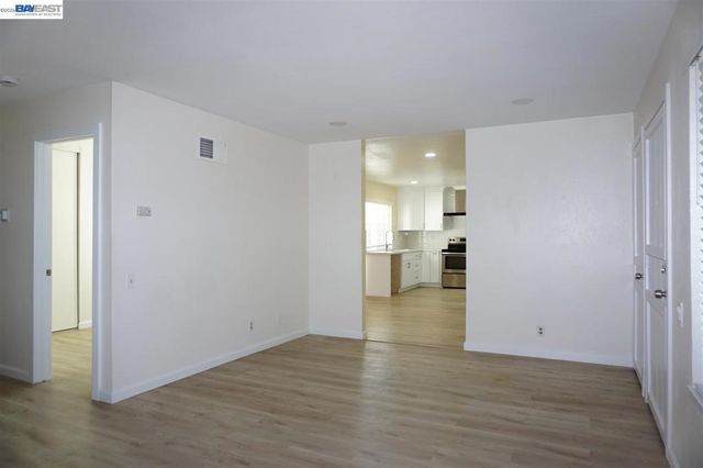 30888 TIDEWATER DR, Union City, CA 94587