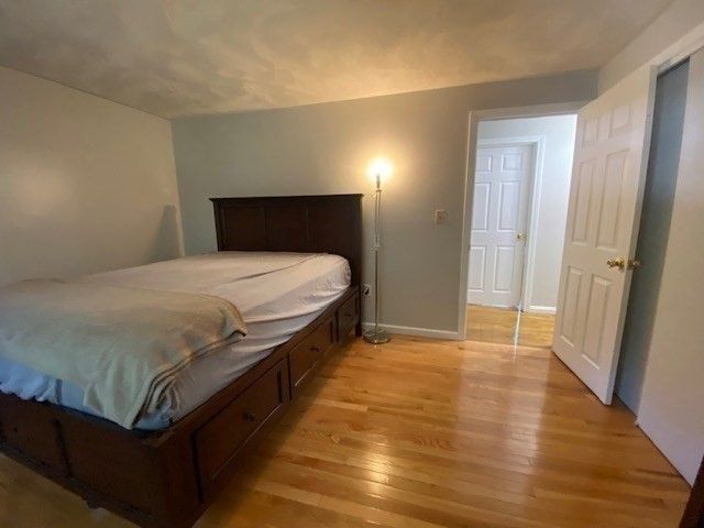 64 Haverhill St, Reading, MA 01867