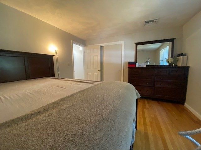 64 Haverhill St, Reading, MA 01867