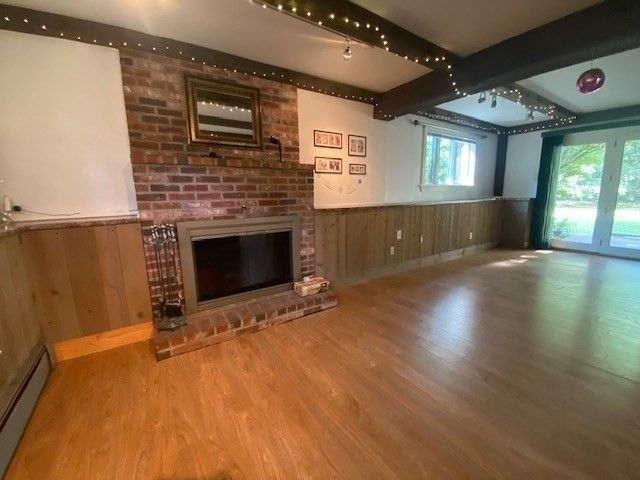64 Haverhill St, Reading, MA 01867