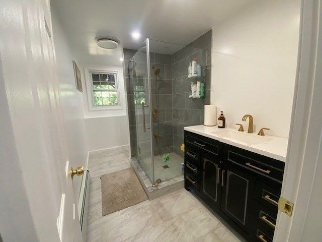 64 Haverhill St, Reading, MA 01867
