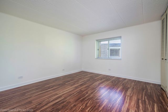 3856 S Parkway Drive 3B, Northbrook, IL 60062