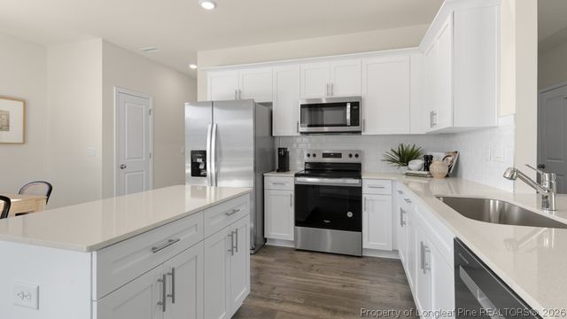3077 Platinum Circle, West End, NC 27376