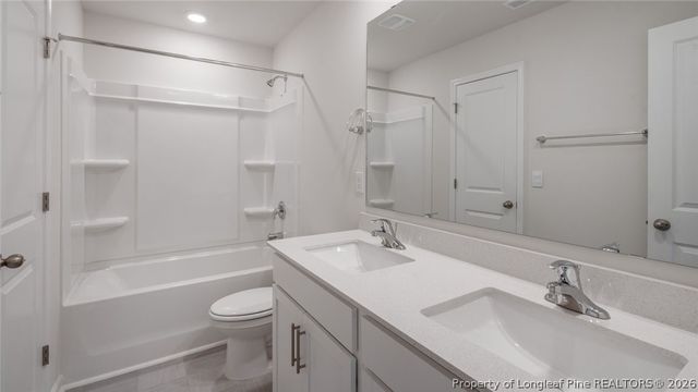 3077 Platinum Circle, West End, NC 27376