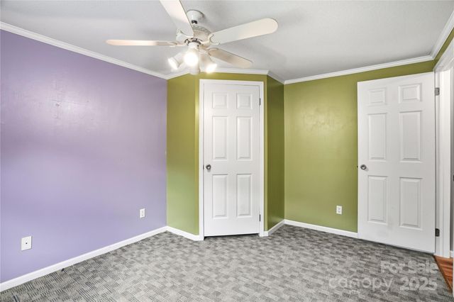 1116 W Lewis Ferry Road, Statesville, NC 28677