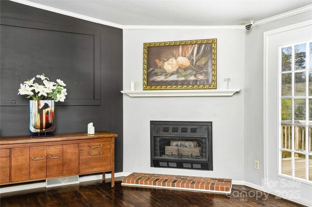 1116 W Lewis Ferry Road, Statesville, NC 28677