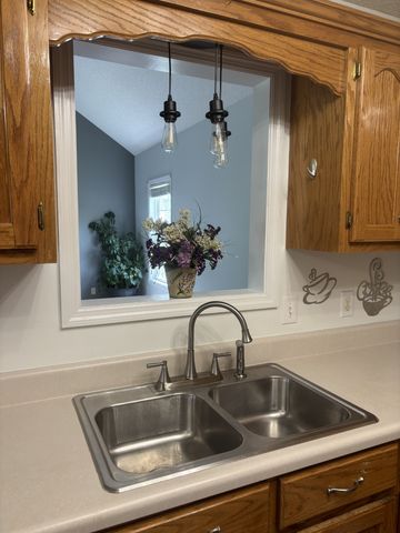 204 Alex Dr, Pulaski, TN 38478
