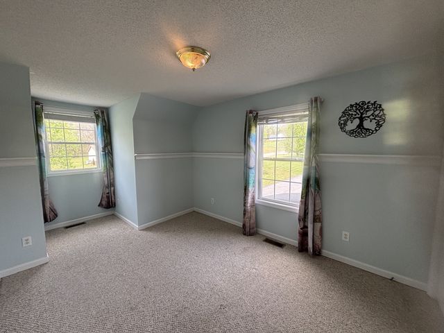 204 Alex Dr, Pulaski, TN 38478
