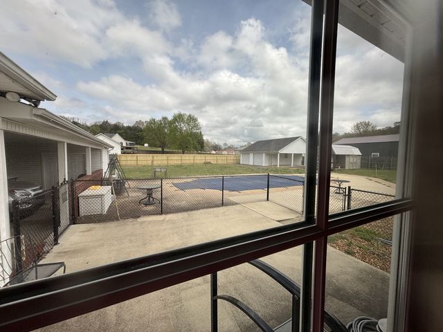 204 Alex Dr, Pulaski, TN 38478