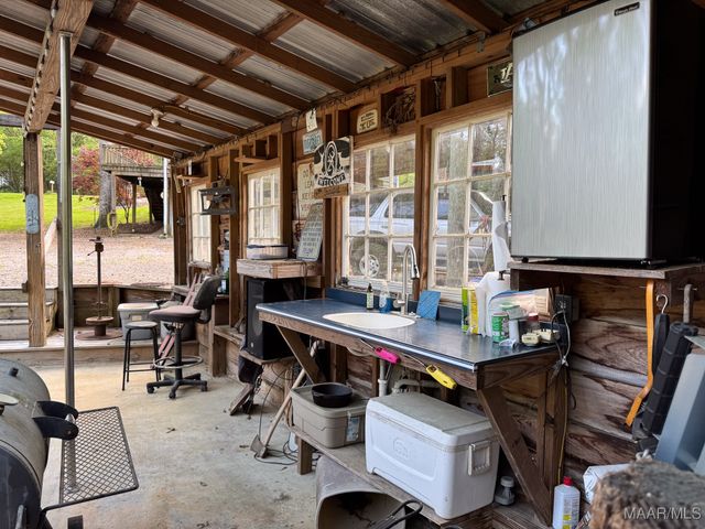 100 Walnut Street, Catherine, AL 36728