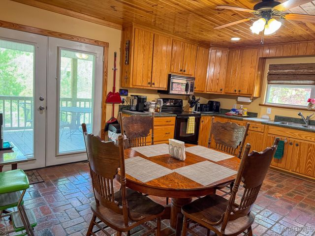 100 Walnut Street, Catherine, AL 36728