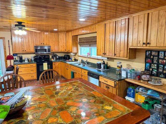 100 Walnut Street, Catherine, AL 36728