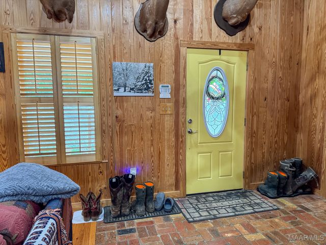 100 Walnut Street, Catherine, AL 36728