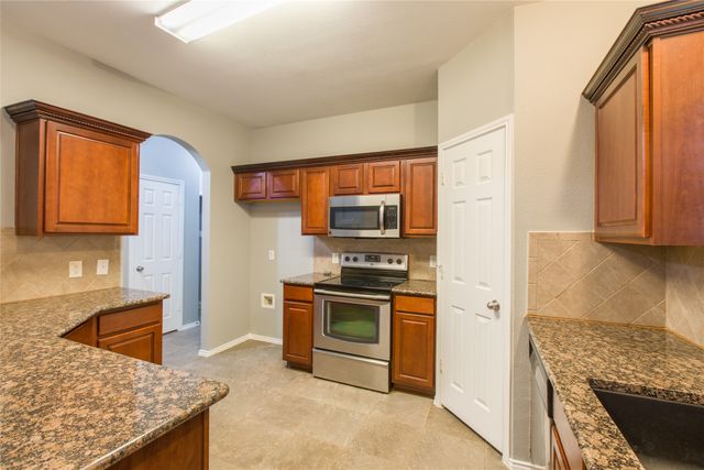 2021 BridgePort Drive, Providence Village, TX 76227