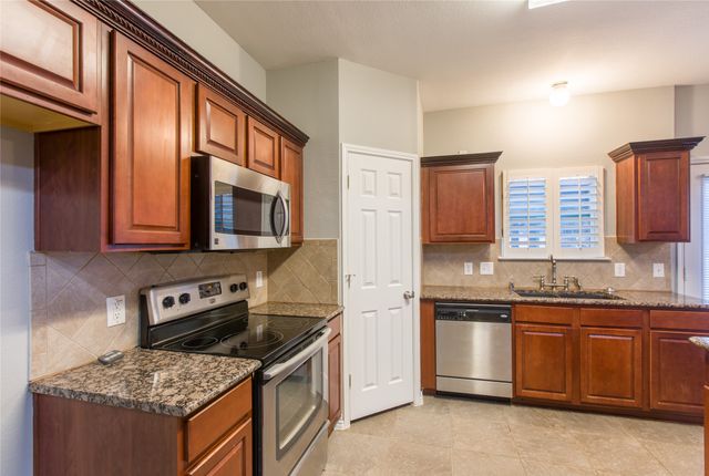 2021 BridgePort Drive, Providence Village, TX 76227