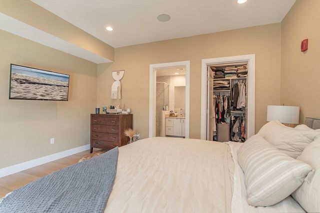 488 Dorchester Ave 3I, Boston, MA 02127