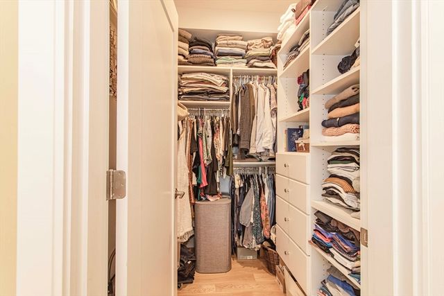 488 Dorchester Ave 3I, Boston, MA 02127