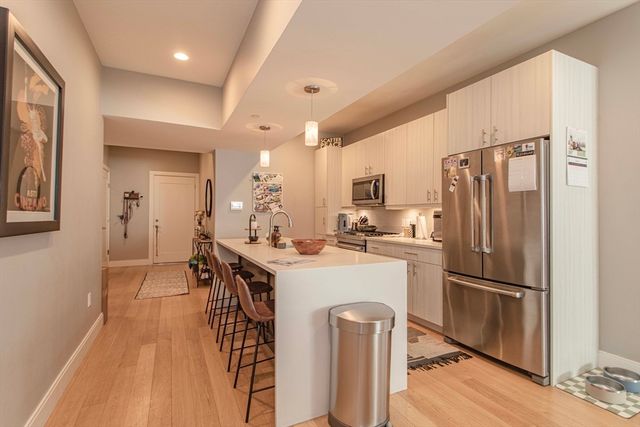 488 Dorchester Ave 3I, Boston, MA 02127