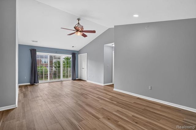 9200 Scenic Way, Oxford Charter Township, MI 48371