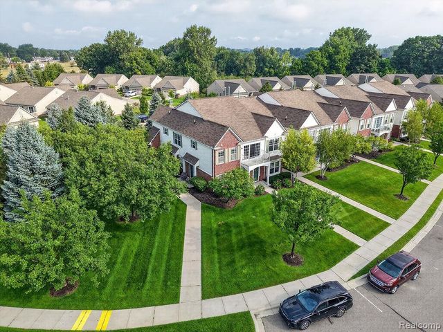 9200 Scenic Way, Oxford Charter Township, MI 48371