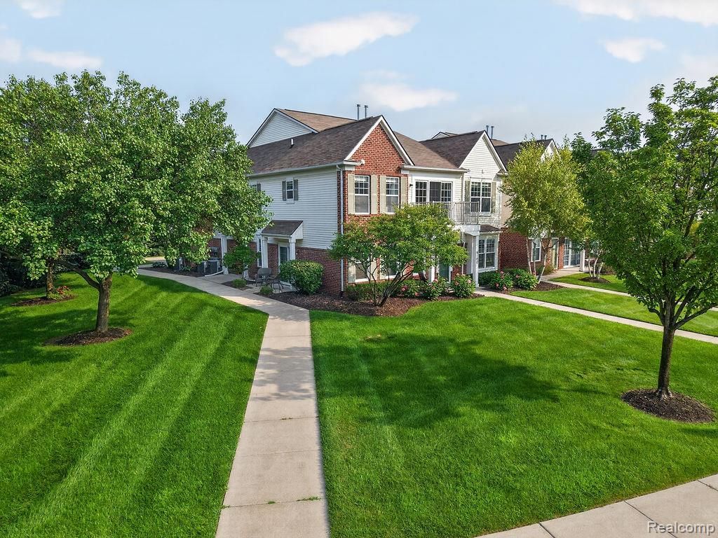 9200 Scenic Way, Oxford Charter Township, MI 48371