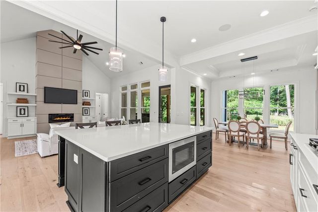 1701 Osprey Poynte, Greensboro, GA 30642