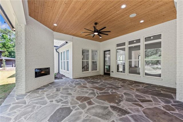 1701 Osprey Poynte, Greensboro, GA 30642