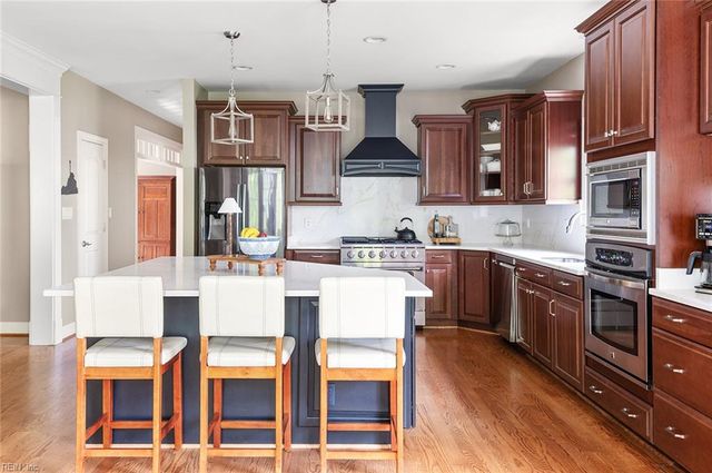 107 Colonial WAY, Carrollton, VA 23314