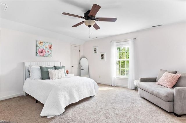 107 Colonial WAY, Carrollton, VA 23314