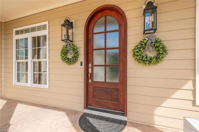 107 Colonial WAY, Carrollton, VA 23314