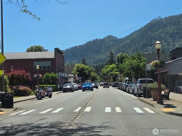885 Front Street S, Issaquah, WA 98027