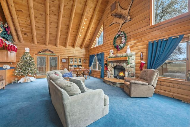 7071 State Road 8, Butler, IN 46721