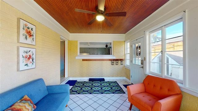 1013 W GORE Road, Erie, PA 16509