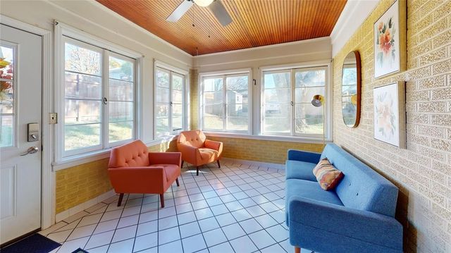 1013 W GORE Road, Erie, PA 16509