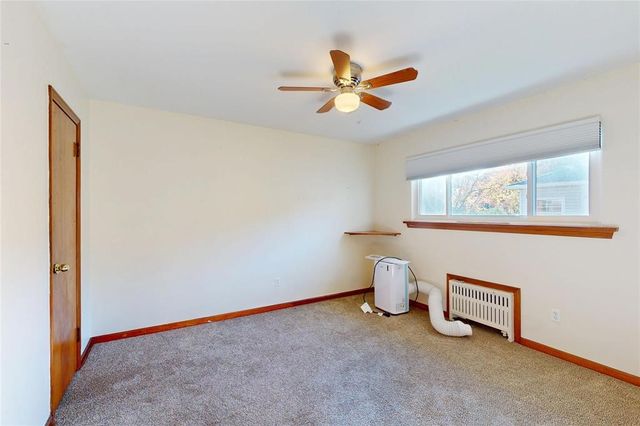 1013 W GORE Road, Erie, PA 16509