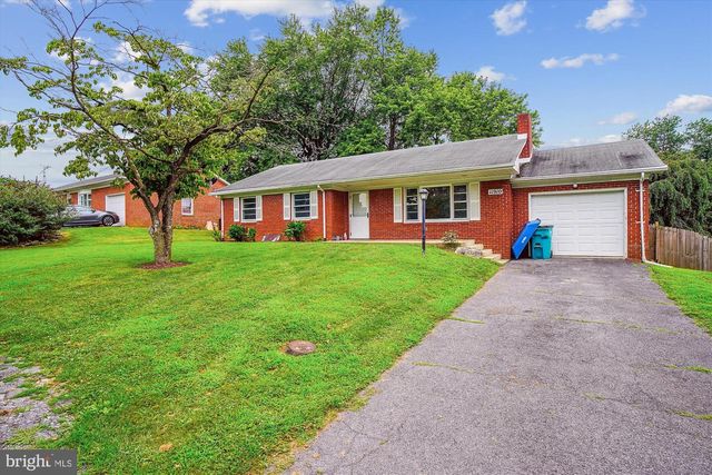 11910 HAVEN HILL DR, Smithsburg, MD 21783