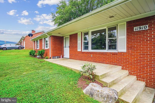 11910 HAVEN HILL DR, Smithsburg, MD 21783