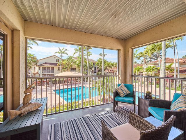19218 Glenmoor Drive, West Palm Beach, FL 33409