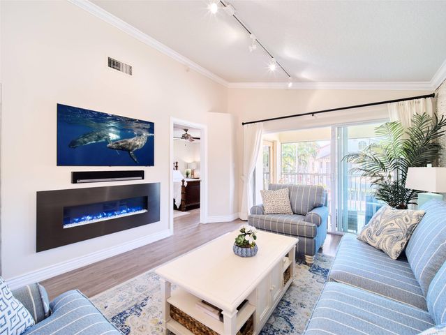 19218 Glenmoor Drive, West Palm Beach, FL 33409