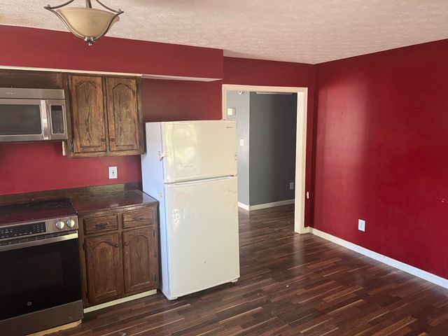 3244 KY-39, Crab Orchard, KY 40419