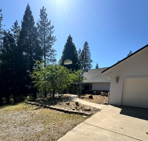 27645 E Inspiration E. Dr, Pioneer, CA 95666